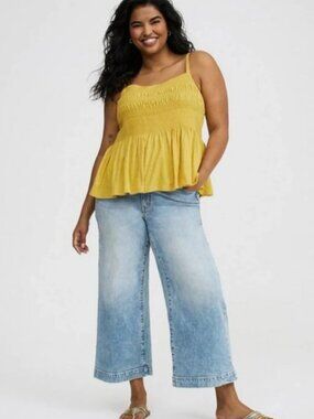 TORRID High-Rise Wide Leg Ankle Crop Vintage Stretch Jeans Surfrider